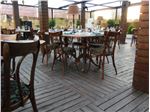 پارکت چوبی ، میز و صندلی ، تهران ، میر داماد ، رستوران ایتالیایی