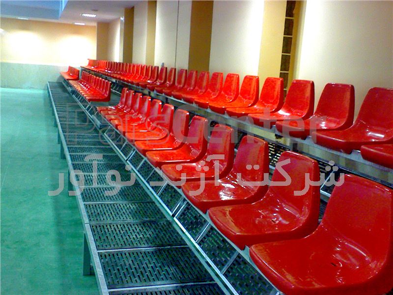 صندلی تماشاگران قرمز رنگ آژندنوآور فروش صندلی استادیومی