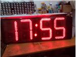 ساعت دیجیتالی LED در ابعاد 40 در 100 سانتیمتر
