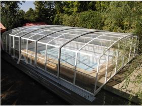 Retractable Pool Enclosure