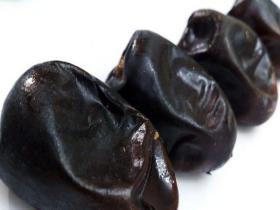 Date Juice Concentrate, packed in 265 kg metal drums