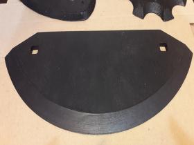 Horizontal delaval knife